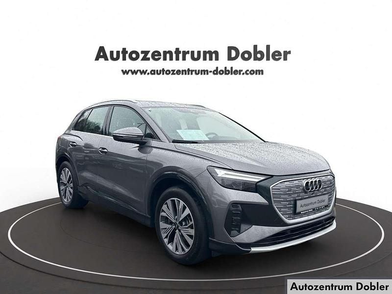 Gebraucht Audi Q4 e-tron Advanced 150 kW (204 PS) 2022 Grau SUV