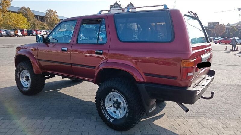 Rot Gebraucht 1993 Toyota 4 Runner SUV | 16.900 € - Bild 1/4