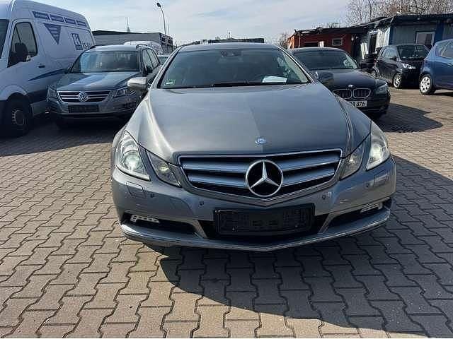 Gebraucht Mercedes E350 231 PS (169 kW) 2009 Coupé