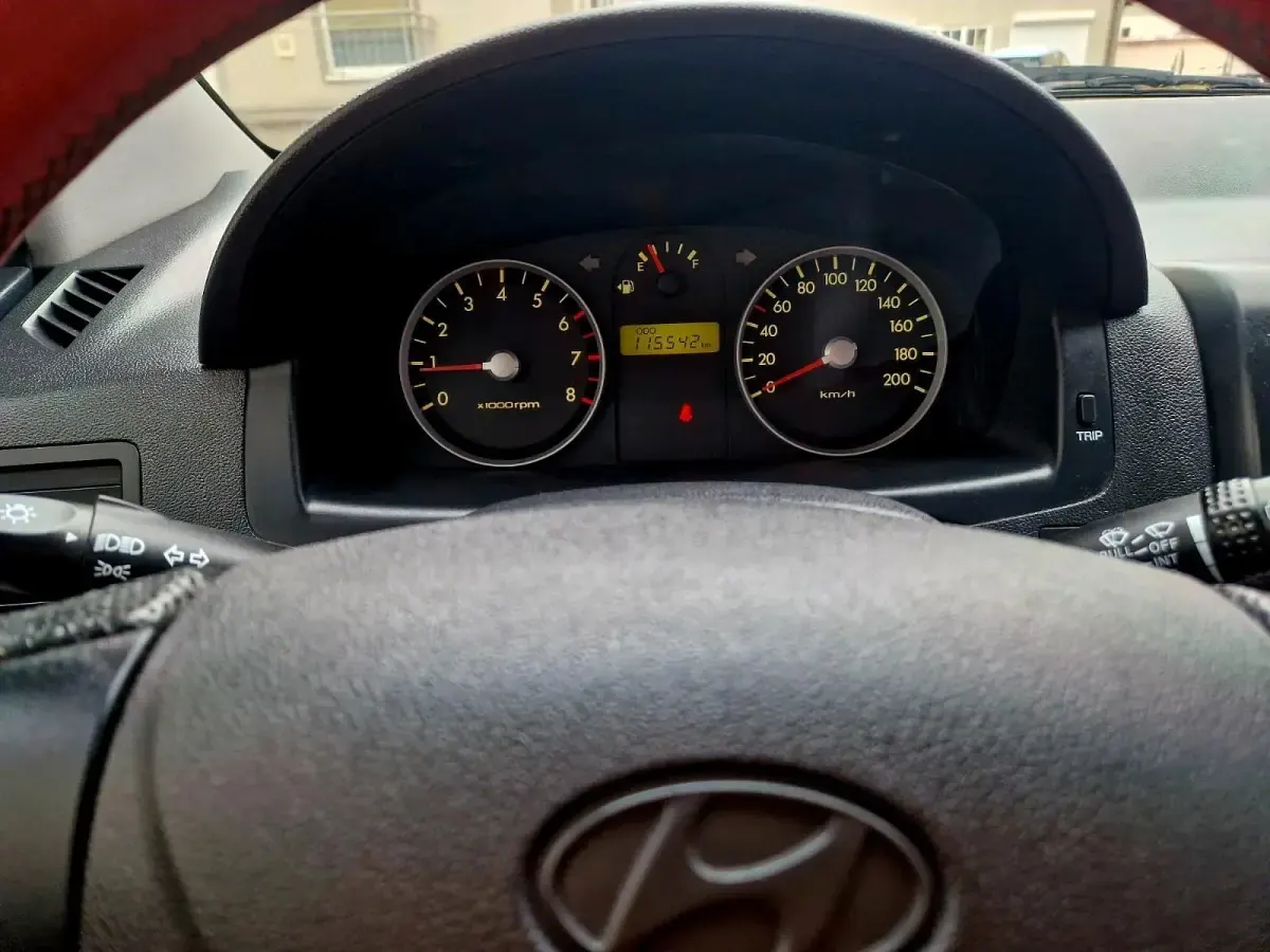 Gebraucht Hyundai Getz 67 PS (49 kW) 2009 Rot Kleinwagen