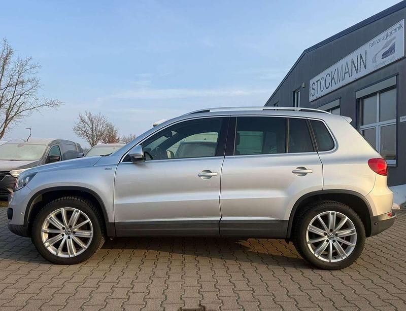 Gebraucht VW Tiguan Life 122 PS (89 kW) 2013 Reflexsilber metallic SUV
