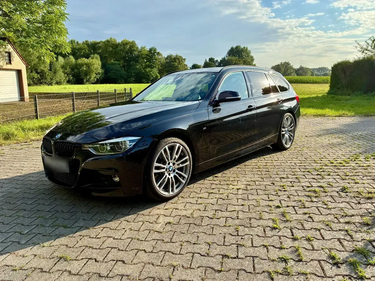 Gebraucht BMW 325 M Sport 224 PS (164 kW) 2016 Schwarz Kombi