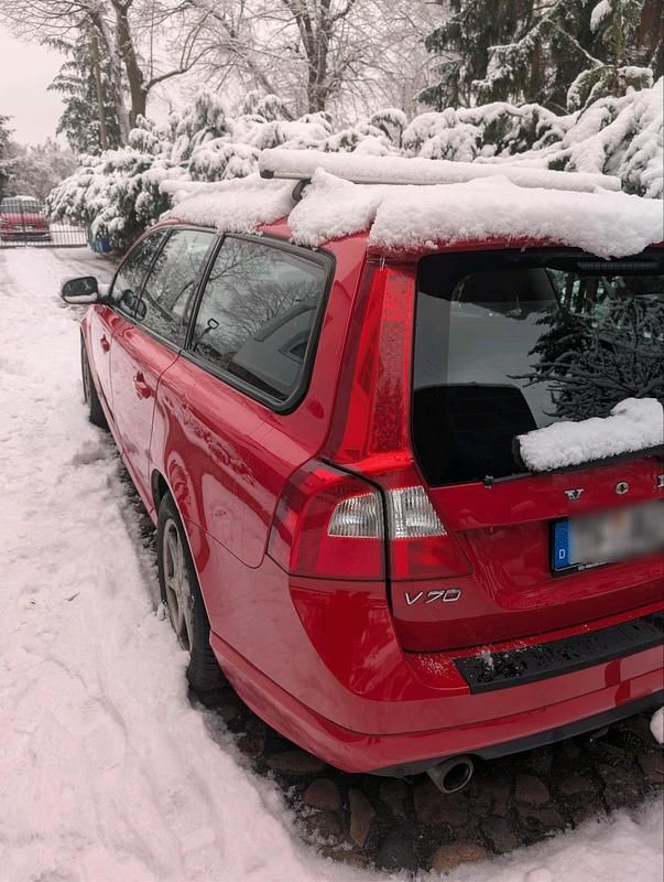 Gebraucht Volvo V70 R-Design 215 PS (158 kW) 2012 Rot Kombi