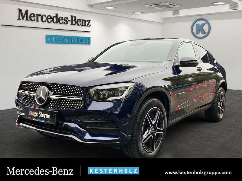Blau Gebraucht 2021 Mercedes GLC300e AMG Limousine | 44.490 € (Etwas zu teuer) - Bild 1/4