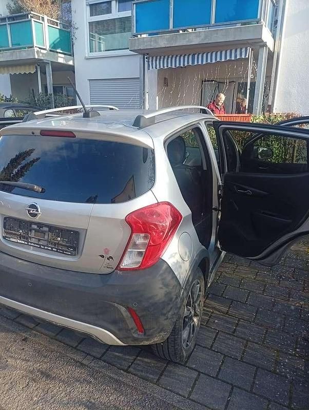 Gebraucht Opel Karl Rocks 75 PS (55 kW) 2019 Kleinwagen