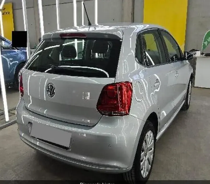 Gebraucht VW Polo Comfortline 69 PS (50 kW) 2011 Silber Kleinwagen