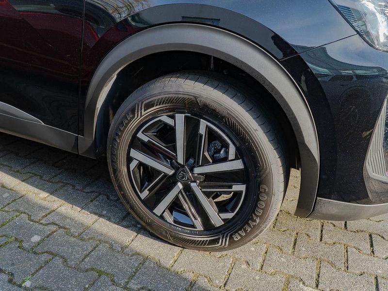 Neu Peugeot 2008 Style 145 PS (106 kW) 2025 Schwarz SUV