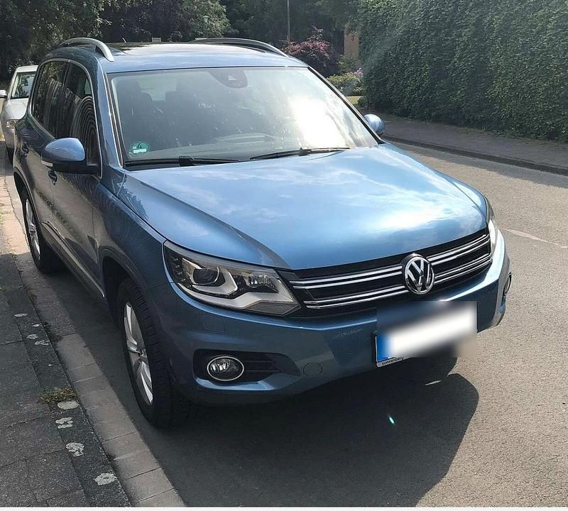 Blau Gebraucht 2013 VW Tiguan SUV | 9.100 € (Superpreis) - Bild 1/4