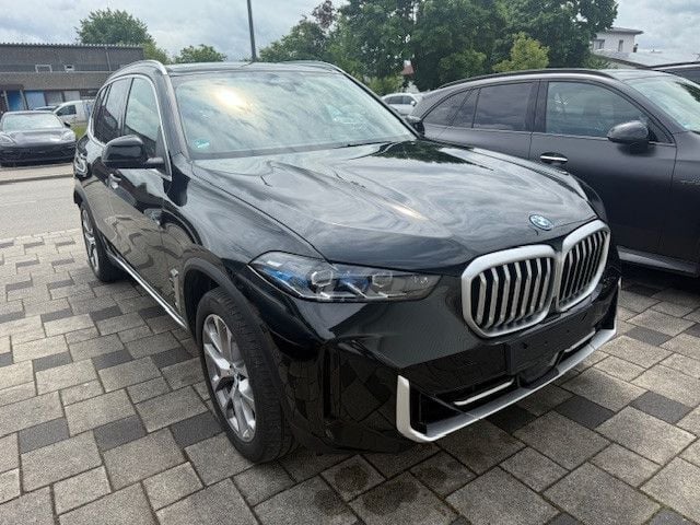 Schwarz Gebraucht 2023 BMW X5 Sport Line SUV | 69.980 € (Superpreis) - Bild 1/4