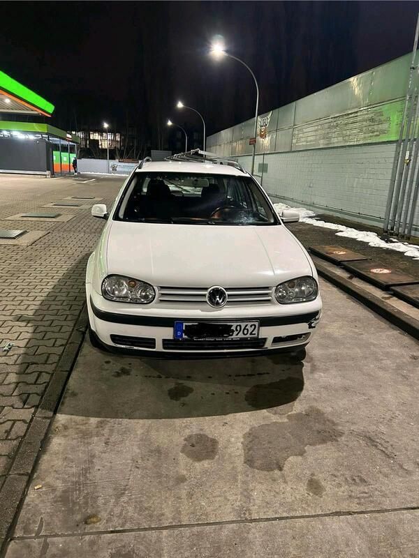 Weiß Gebraucht 2006 VW Golf V Kombi | 1.290 € (Superpreis) - Bild 1/4