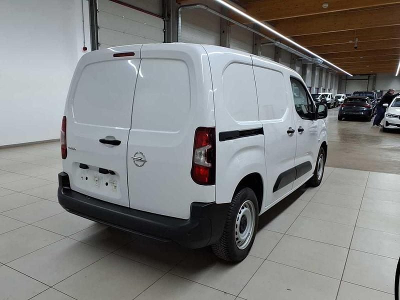 Gebraucht Opel Combo 102 PS (75 kW) 2024 Kaolin weiß Van / Kleinbus