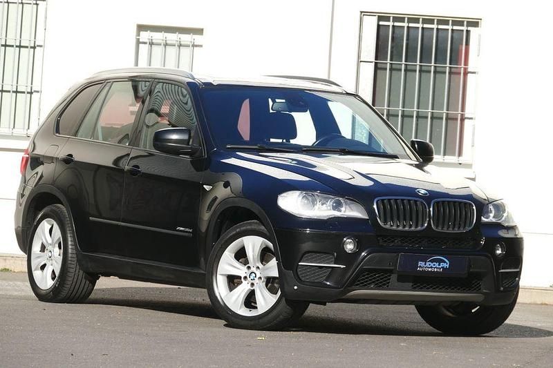 Schwarz Gebraucht 2013 BMW X5 Sport Line SUV | 13.799 € - Bild 1/4