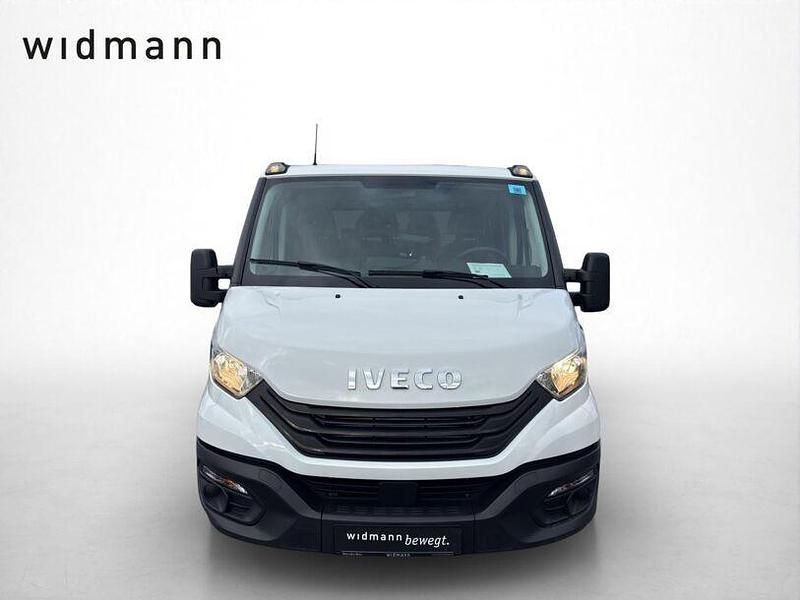 Gebraucht Iveco Daily 160 PS (117 kW) 2022 Weiss Van / Kleinbus