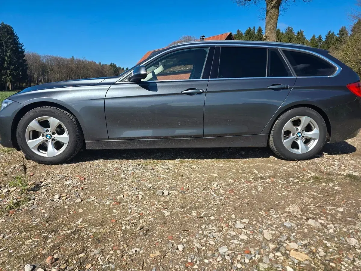Gebraucht BMW 320 Efficient Dynamics 163 PS (119 kW) 2015 Grau Kombi