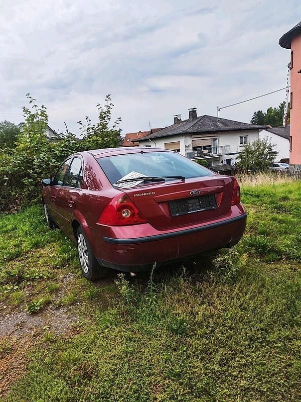 Rot Gebraucht 2003 Ford Mondeo Limousine | 400 € (Fairer Preis) - Bild 1/4