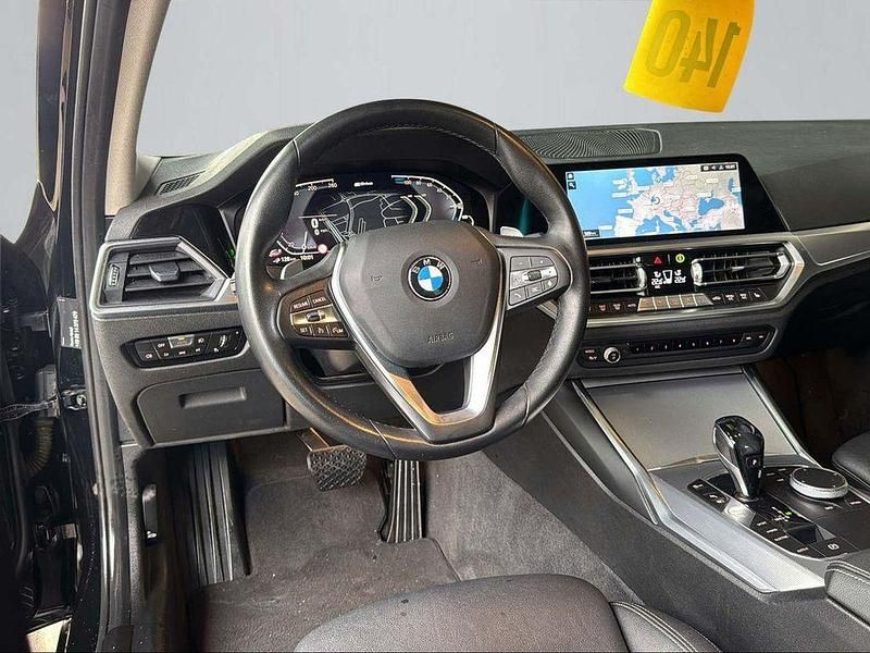 Gebraucht BMW 330e Advantage 252 PS (185 kW) 2020 Schwarz Limousine