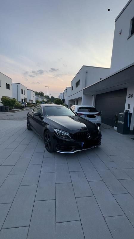 Schwarz Gebraucht 2016 Mercedes C43 AMG Coupé | 24.900 € - Bild 1/4