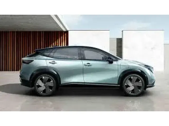Neu Nissan Ariya Evolve 177 kW (242 PS) 2026 Ceramic grey SUV