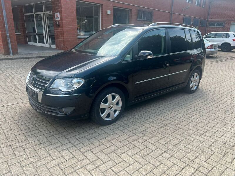 Schwarz Gebraucht 2007 VW Touran Highline Van / Kleinbus | 2.990 € (Superpreis) - Bild 1/4