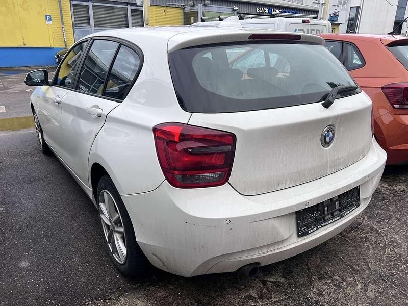 Gebraucht BMW 116 136 PS (100 kW) 2015 Alpinweiss iii Kleinwagen