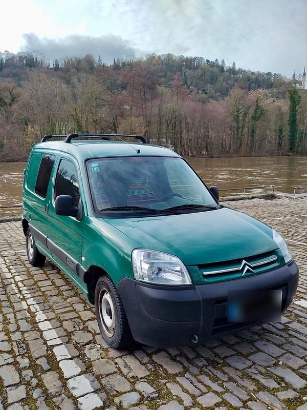 Gebraucht Citroën Berlingo 69 PS (50 kW) 2004 Grün Van / Kleinbus
