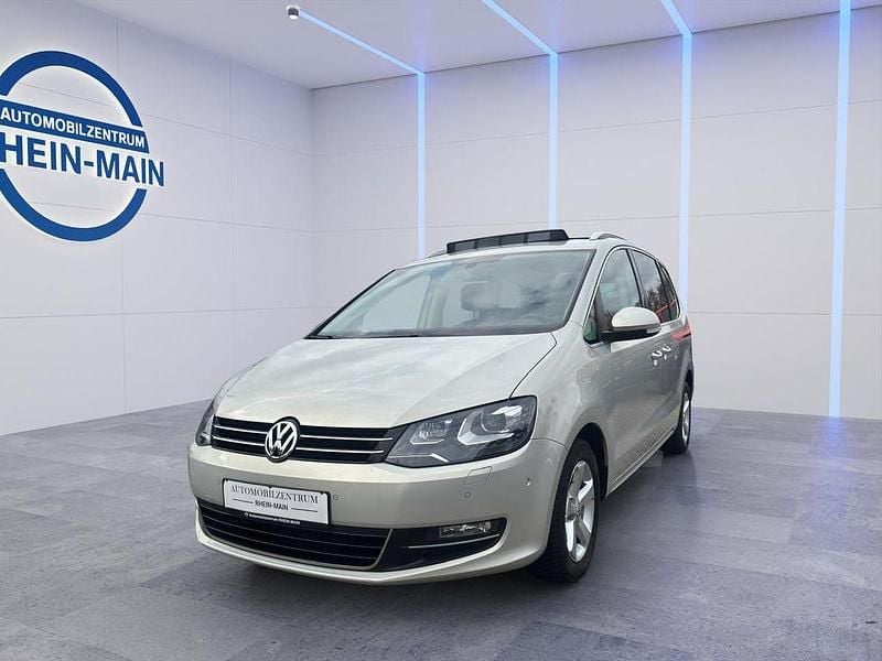 Silber Gebraucht 2013 VW Sharan Highline Van / Kleinbus | 11.900 € (Superpreis) - Bild 1/4
