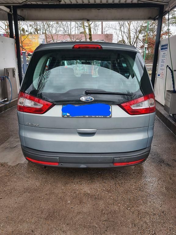 Gebraucht Ford Galaxy Ghia 145 PS (106 kW) 2009 Van / Kleinbus