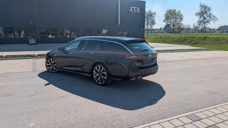 Gebraucht Opel Insignia 209 PS (153 kW) 2019 Schwarz Limousine