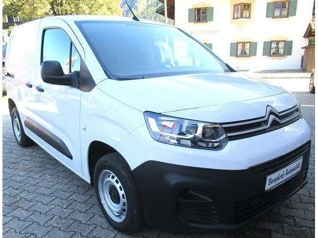 Eisweiß Gebraucht 2023 Citroën Berlingo Van / Kleinbus | 18.900 € (Fairer Preis) - Bild 1/4