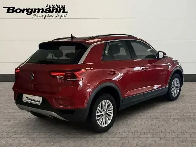 Gebraucht VW T-Roc Life 110 PS (80 kW) 2023 Rot SUV
