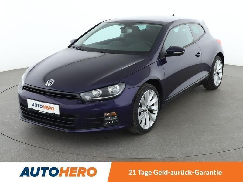 Violett Gebraucht 2018 VW Scirocco Coupé | 17.290 € (Guter Preis) - Bild 1/3