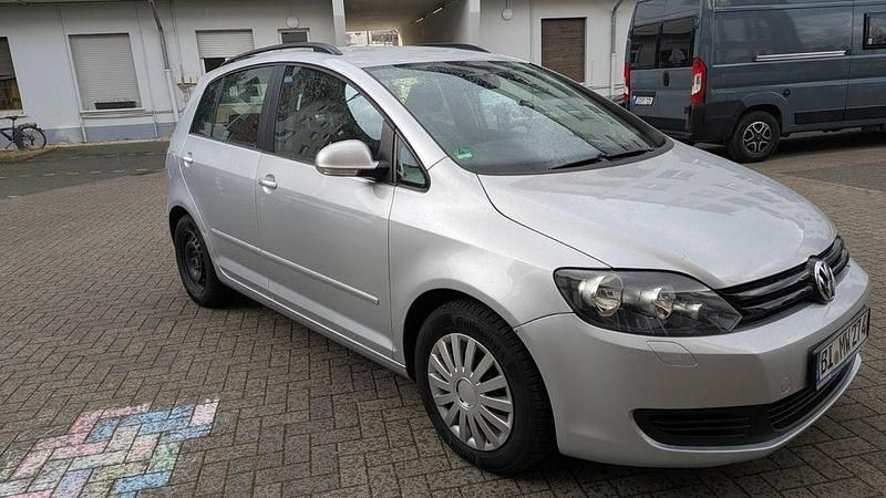 Gebraucht VW Golf Plus Cross Trendline 80 PS (58 kW) 2009 Silber Van / Kleinbus