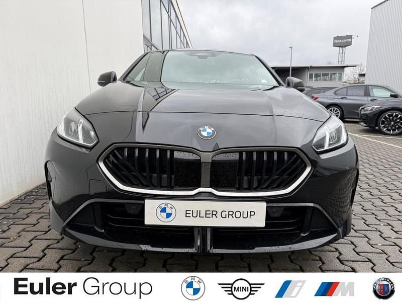Gebraucht BMW 120 Performance 156 PS (114 kW) 2025 Schwarz Kleinwagen