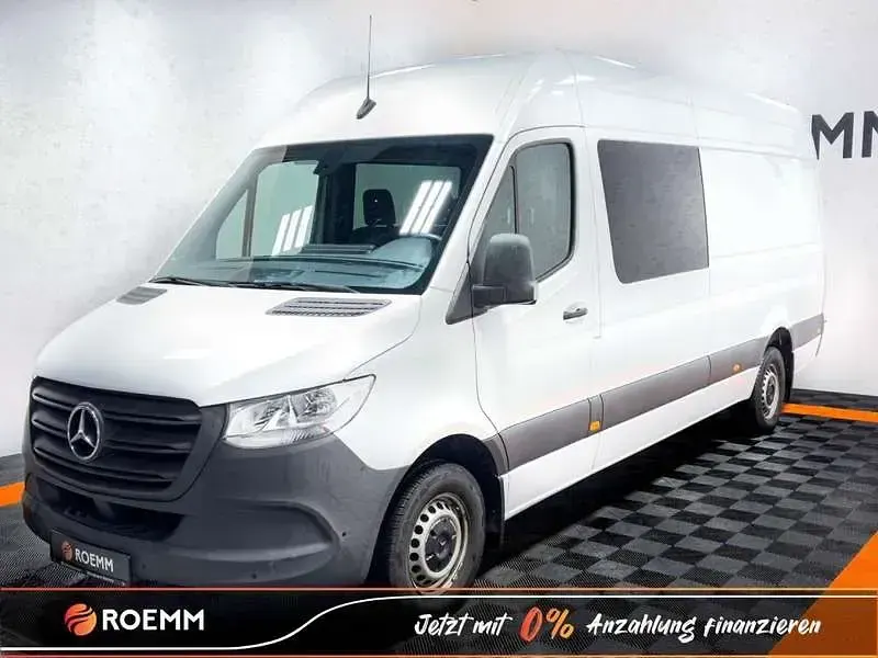 Używany Mercedes Sprinter 143 KM (105 kW) 2019 Biały Van