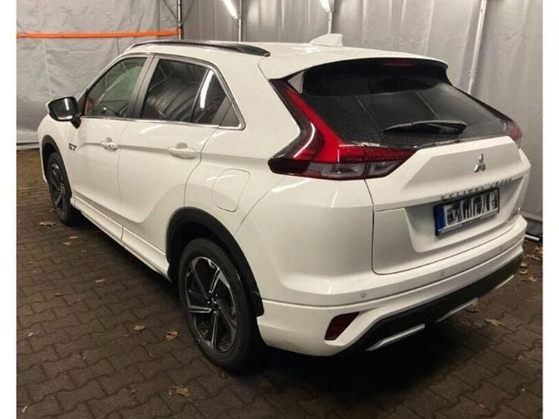 Gebraucht Mitsubishi Eclipse Cross Plus 188 PS (138 kW) 2022 S) (weiss SUV