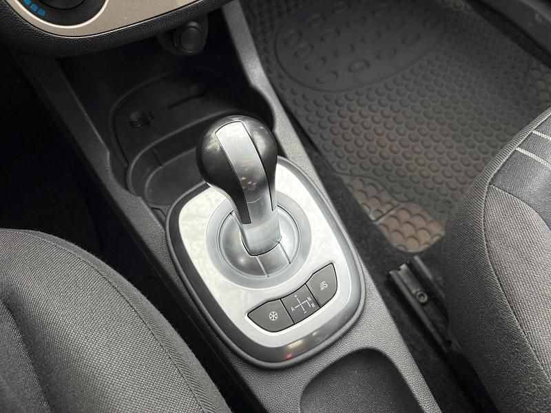 Second-hand Opel Corsa 80 CP (58 kW) 2008 Gri Hatchback