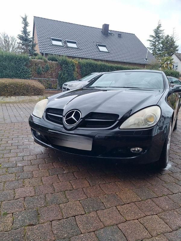 Gebraucht Mercedes SLK200 163 PS (119 kW) 2005 Schwarz Cabrio