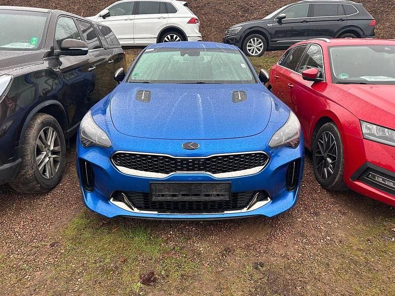 Gebraucht Kia Stinger 366 PS (269 kW) 2018 Microblau met Kleinwagen