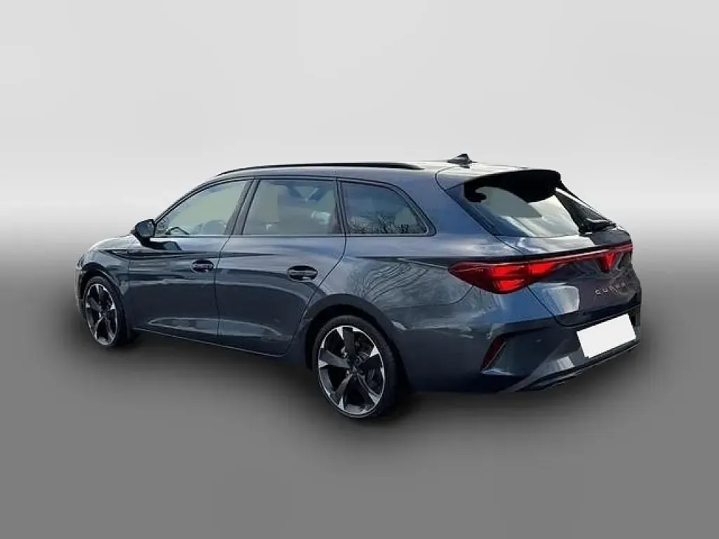 Nouă Cupra Leon 150 CP (110 kW) 2025 Gri