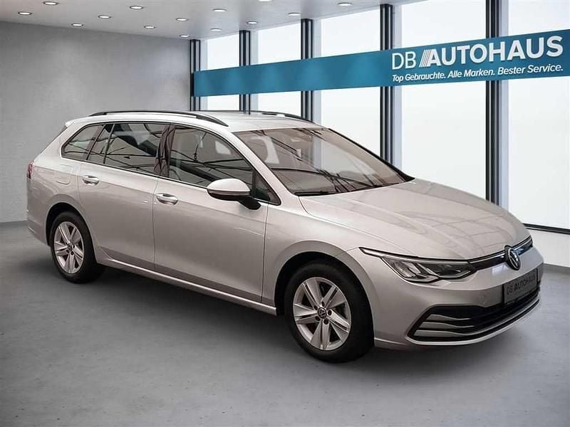 Gebraucht VW Golf VIII Life 116 PS (85 kW) 2023 Silber Kombi