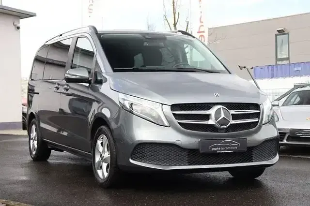 Gebraucht Mercedes V250 Sport 190 PS (139 kW) 2021 Grau Van / Kleinbus