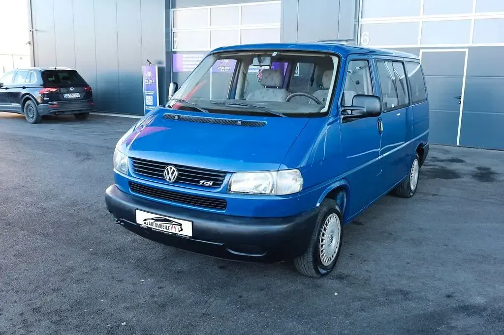 Gebraucht VW Caravelle 102 PS (75 kW) 1997 Blau Van
