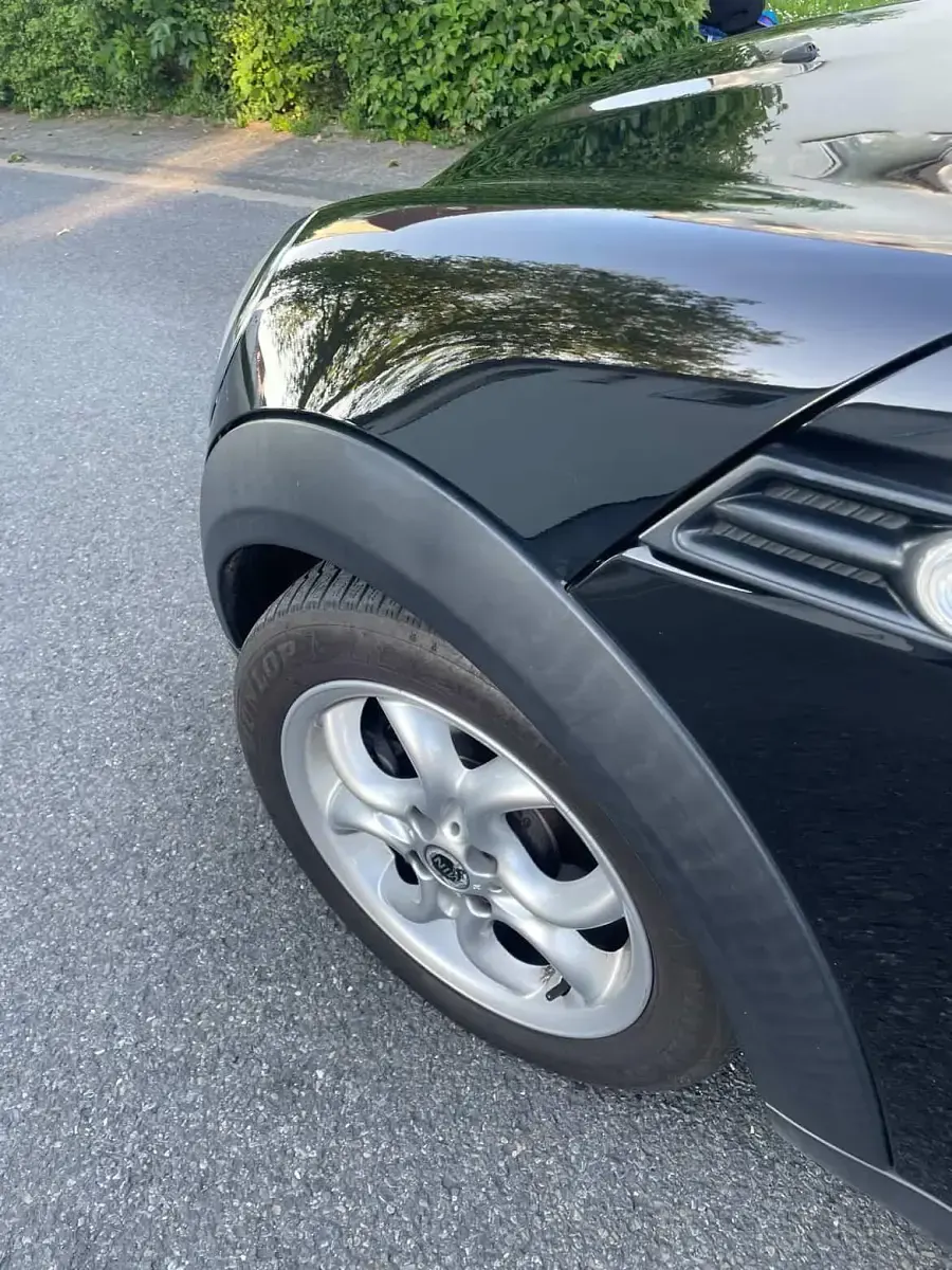 Gebraucht Mini Cooper 90 PS (66 kW) 2010 Schwarz Kleinwagen
