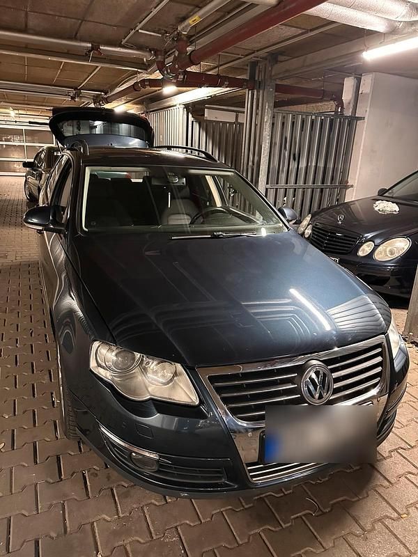 Usado VW Passat 140 HP (102 kW) 2007 Cinzento Carrinha