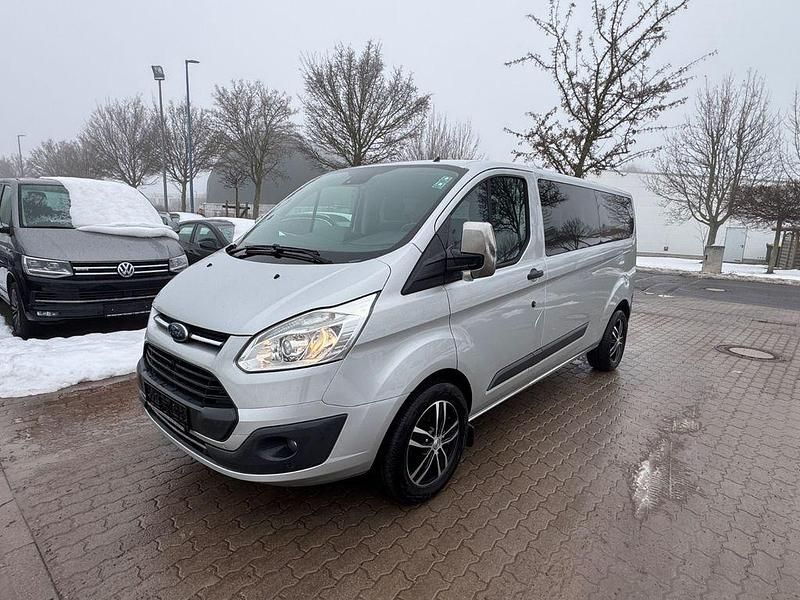 Gebraucht Ford Transit Custom 131 PS (96 kW) 2017 Silber Van / Kleinbus