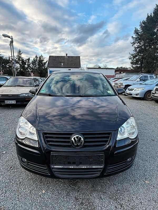 Gebraucht VW Polo 80 PS (58 kW) 2009 Schwarz Kleinwagen