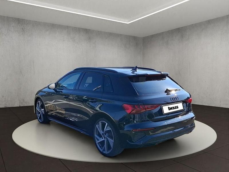 Gebraucht Audi A3 Ambiente 150 PS (110 kW) 2024 Mythosschwarz metallic Limousine