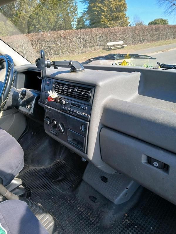 Używany VW Golf 68 KM (50 kW) 1997 Biały Minivan
