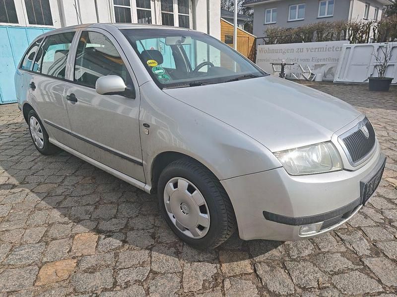 Gebraucht Skoda Fabia Elegance 75 PS (55 kW) 2001 Silber Kombi