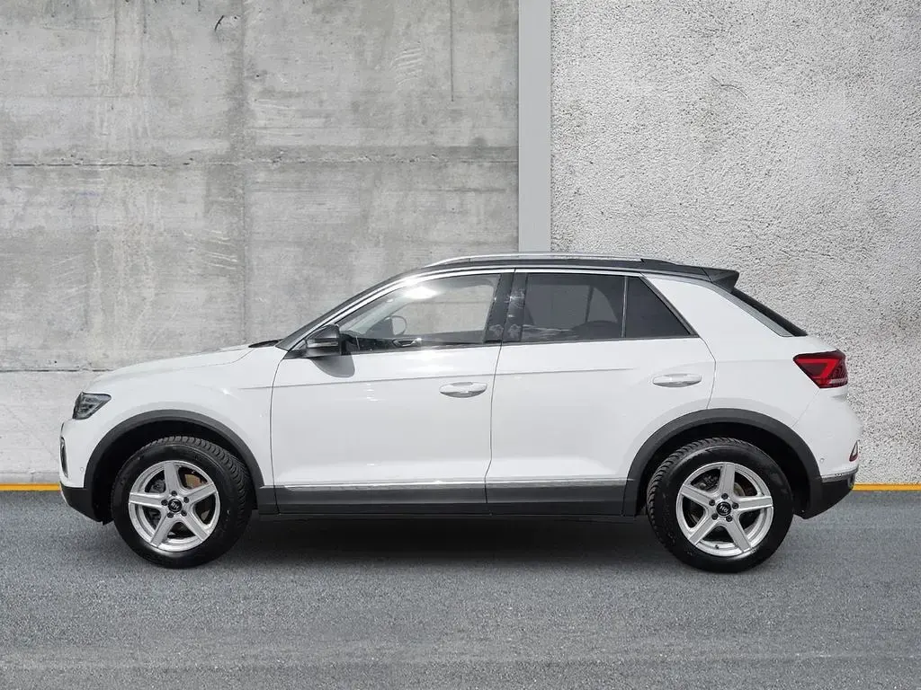 Gebraucht VW T-Roc IQ Drive 150 PS (110 kW) 2023 Weiß SUV